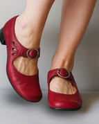Chestnut Red / 5.5US