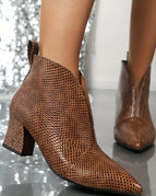 Dark Brown / 35