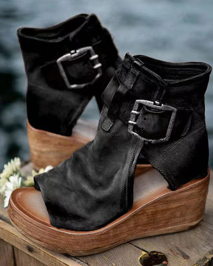 Dawn | Wedge Sandals with Buckle in Boho Style