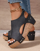 Black / 4 AUD (EU 35)