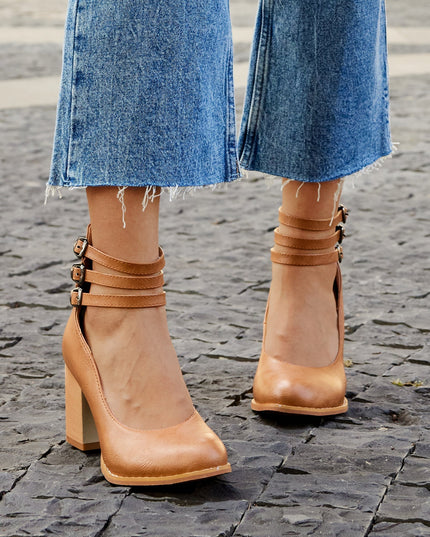 Casilda | Smooth Sandals with Ankle Strap and Thick Heel