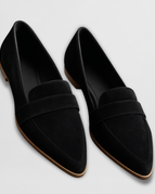 Black / 4