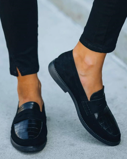 Hannah | Crocodile Texture Loafers for Women Fashion