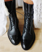 Black / 3