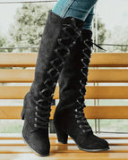 Black / 3