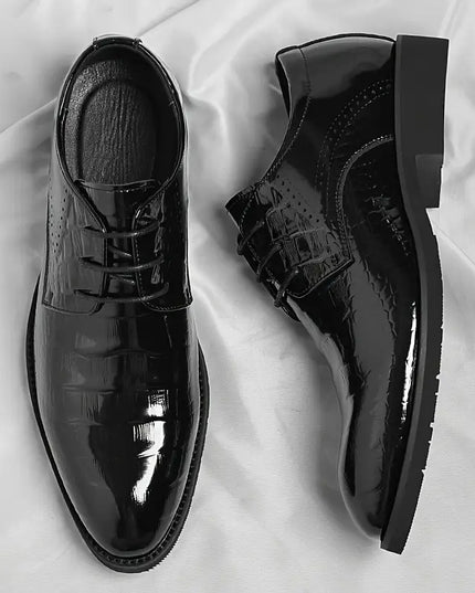Men’s Black Patent Oxford Dress Shoes – Gloss Textured Finish with Lace-Up Closure