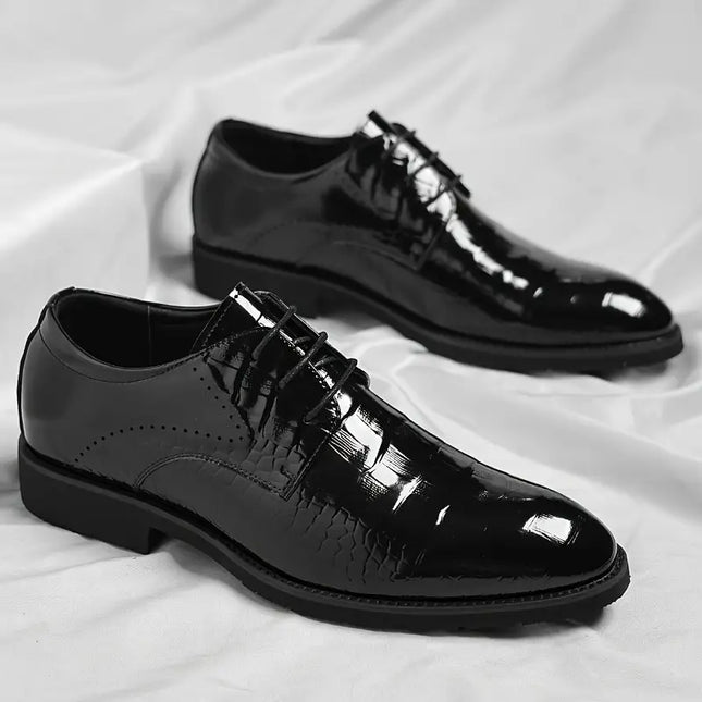 Men’s Black Patent Oxford Dress Shoes – Gloss Textured Finish with Lace-Up Closure