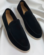 Black / 6