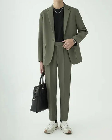 Men’s Modern Minimalist Suit Set – Tailored Fit – Streamlined Design – Formal Two-Piece