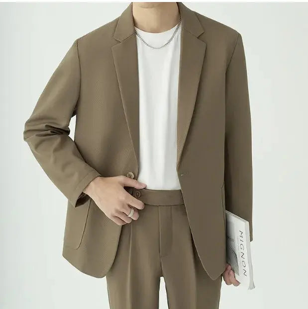 Men’s Modern Minimalist Suit Set – Tailored Fit – Streamlined Design – Formal Two-Piece