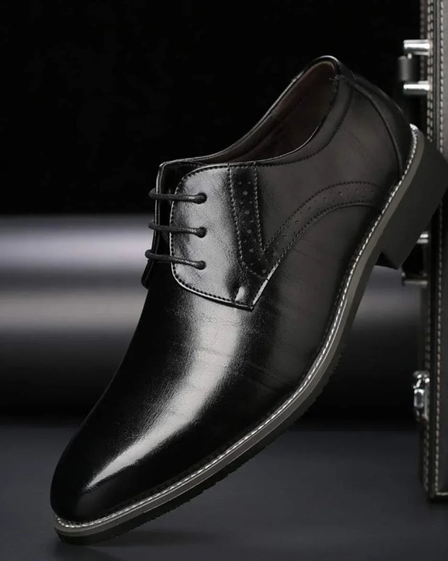 Men’s Oxford Dress Shoes – Brogue Detail – Closed Lace – Formal Fit