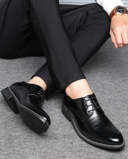 Men’s Oxford Dress Shoes – Brogue Detail – Closed Lace – Formal Fit