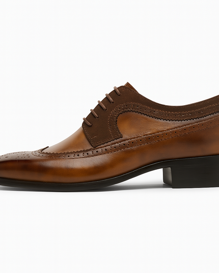 Men’s Oxford Dress Shoes with Wingtip Brogue Detailing – Formal and Smart Casual