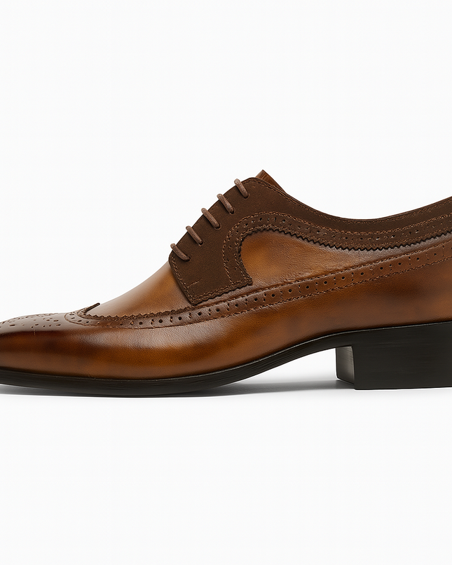 Men’s Oxford Dress Shoes with Wingtip Brogue Detailing – Formal and Smart Casual