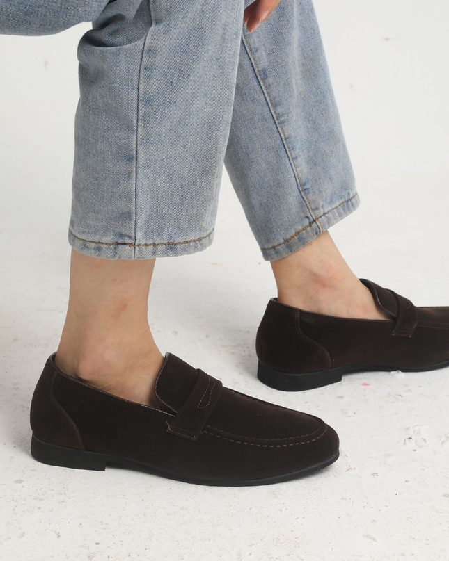 Men’s Penny Loafers – Timeless Silhouette with Everyday Versatility