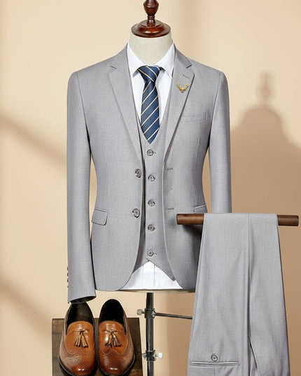 Men’s Slim Fit Three-Piece Suit – Tailored Formal Set for Weddings & Special Events