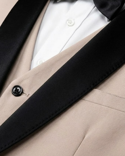Men’s Slim Fit Three-Piece Suit – Tailored Jacket, Waistcoat and Trousers for Weddings and Formal Occasions