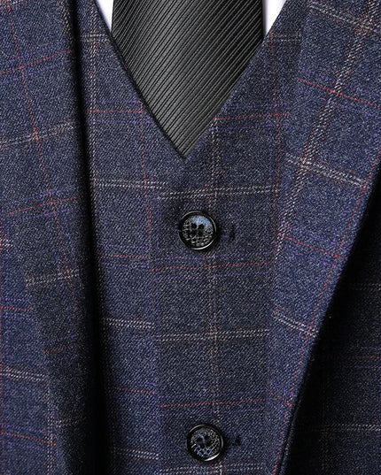 Men’s Three-Piece Suit – Classic Ensemble