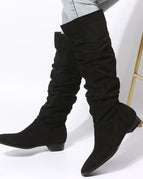 Black / 3