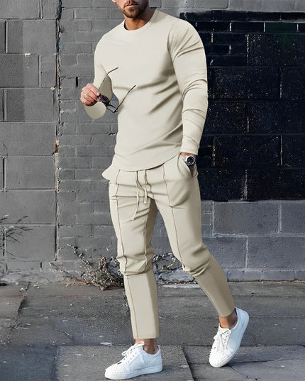 Modern and Trendy Sweatshirt and Trousers Set for Men