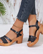 Black (Almost sold out) / 5