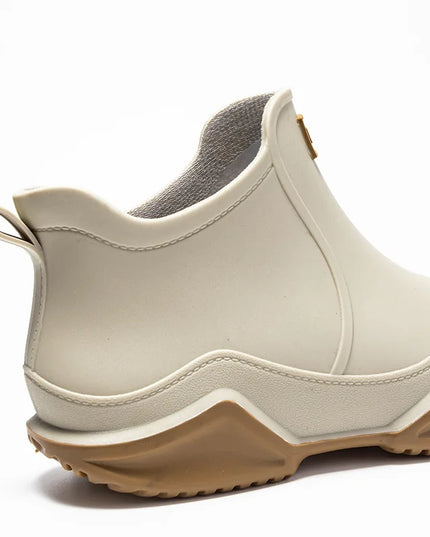 Nicole | Women’s Waterproof Outdoor Slip-On Boots
