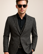 Black / M