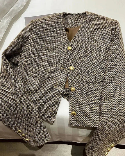 Women’s Cropped Blazer – Tailored Fit with Gold-Tone Buttons