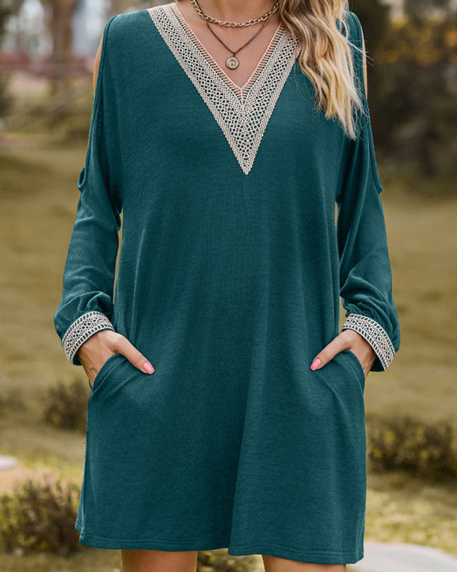 Aria | Casual Dress with V-Neck Lace Trim