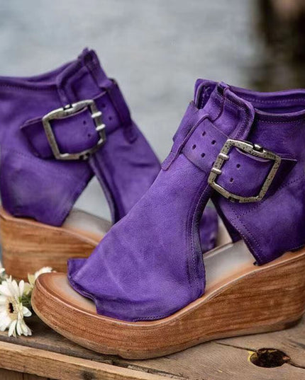 Dawn | Wedge Sandals with Buckle in Boho Style