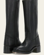 Black / 2