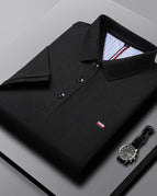 Black / M
