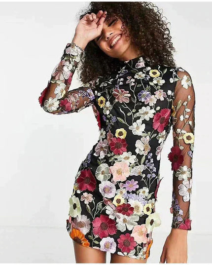 Nova | Mini Dress Floral Embroidery