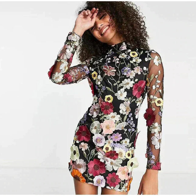 Nova | Mini Dress Floral Embroidery