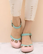 Pink / 4